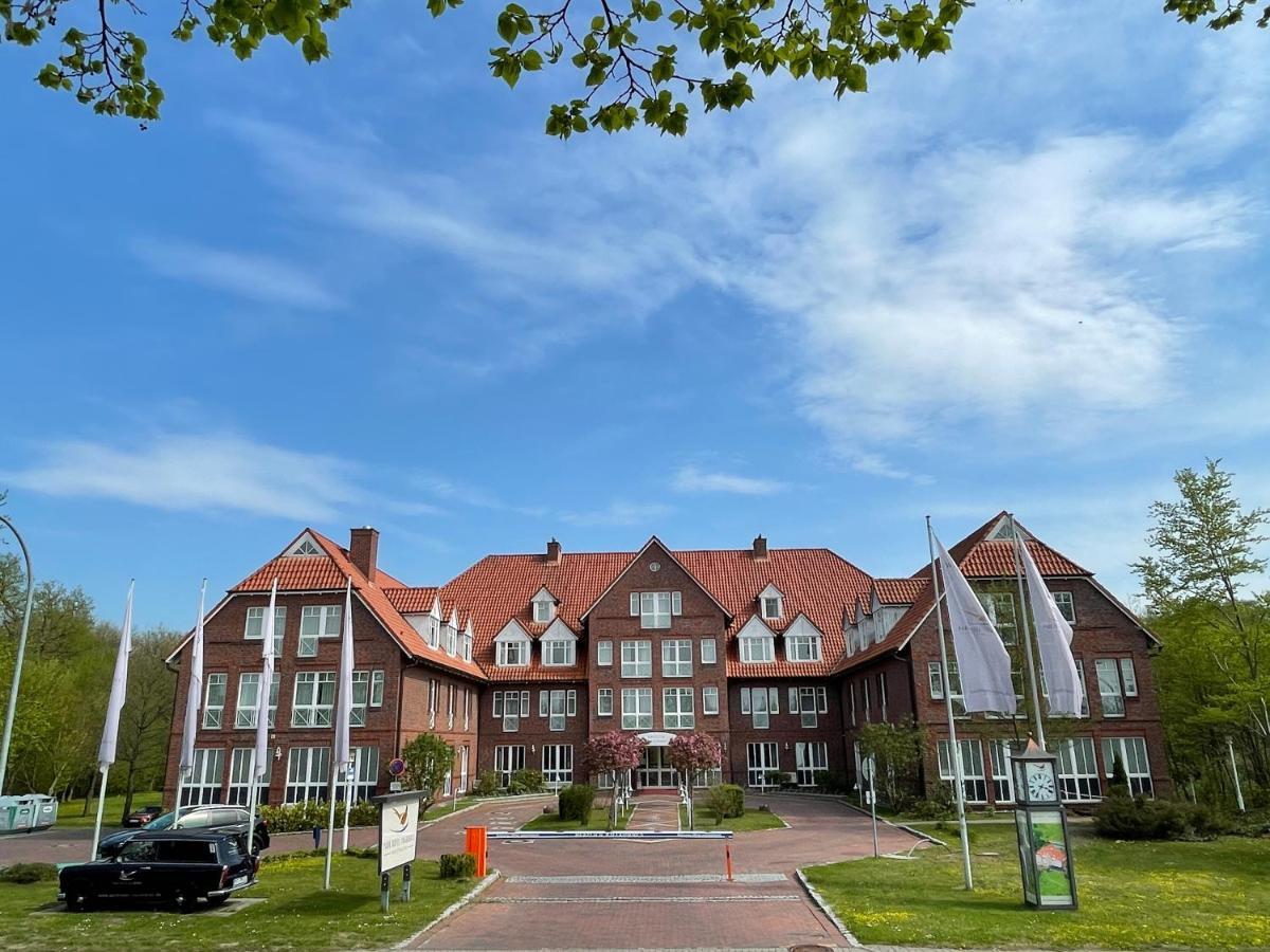 Park Hotel Fasanerie Neustrelitz Exteriör bild