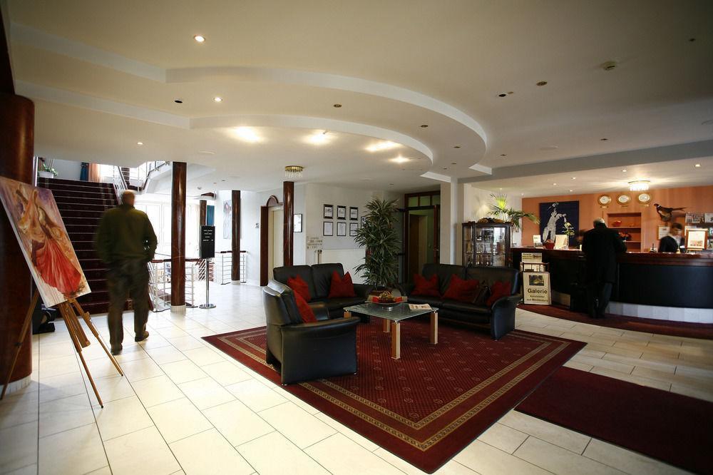 Park Hotel Fasanerie Neustrelitz Exteriör bild