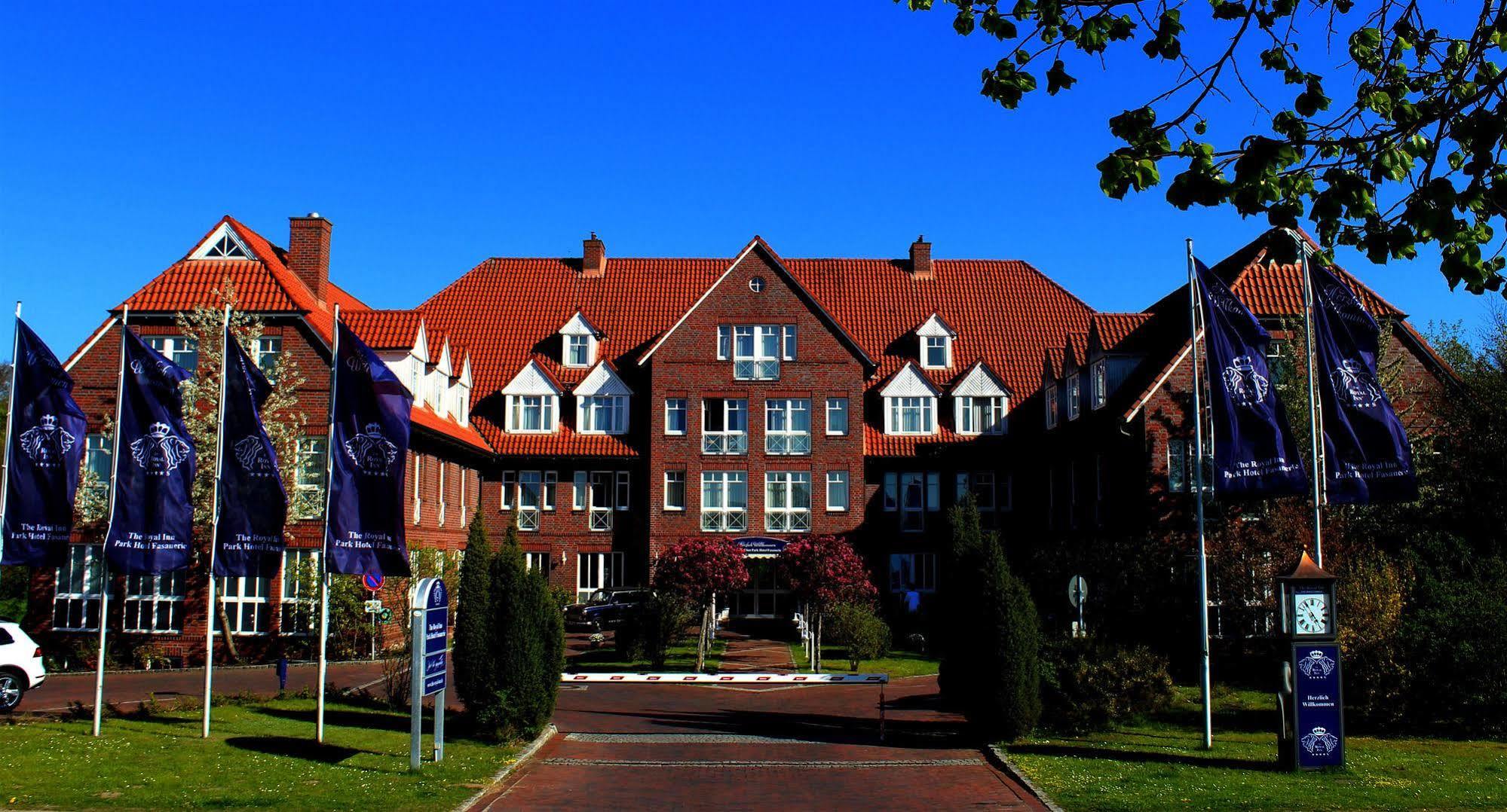 Park Hotel Fasanerie Neustrelitz Exteriör bild